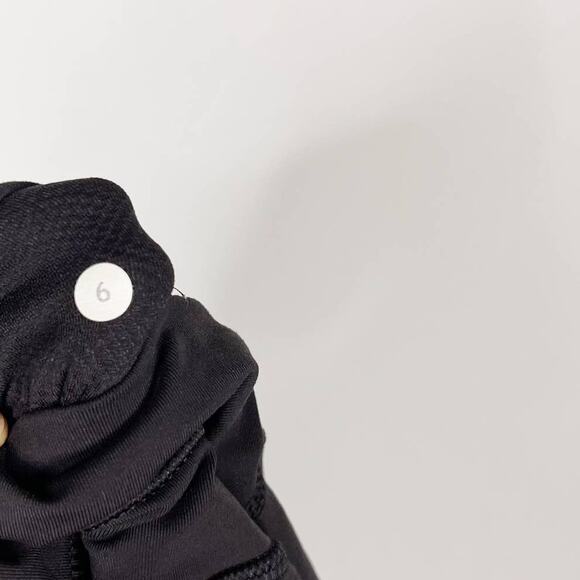 Lululemon Womens 6 Black Run Inspire Crop II Leggings Mesh Pieced Luxtreme - Picture 8 of 8